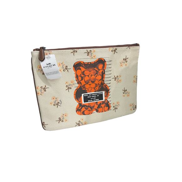 Coach Vandal Gummy Bear Pouch New - Picture 1 of 7